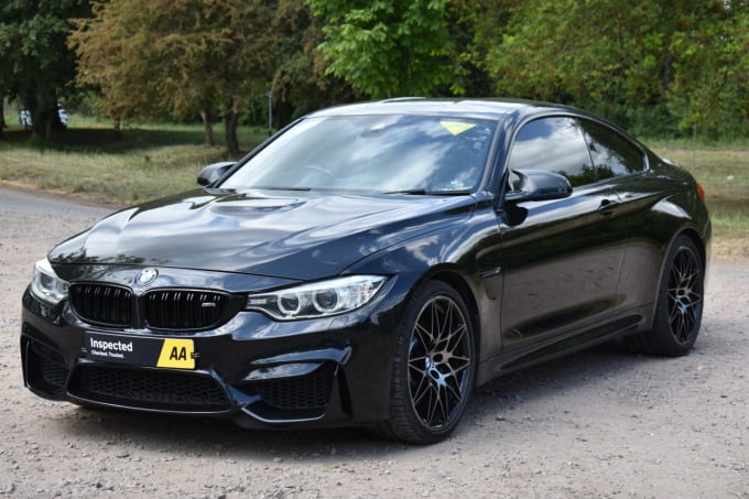 2025 BMW M4
