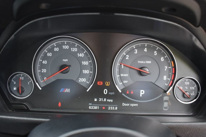 2025 BMW M4