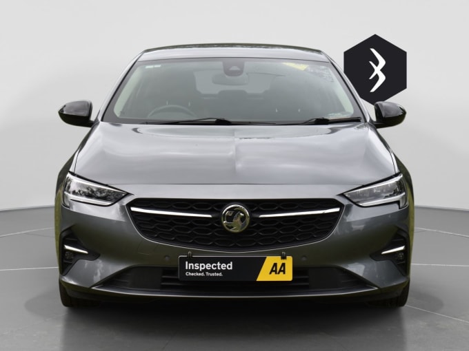 2025 Vauxhall Insignia