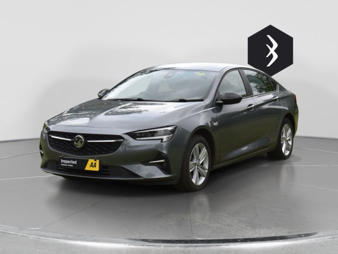 2025 Vauxhall Insignia