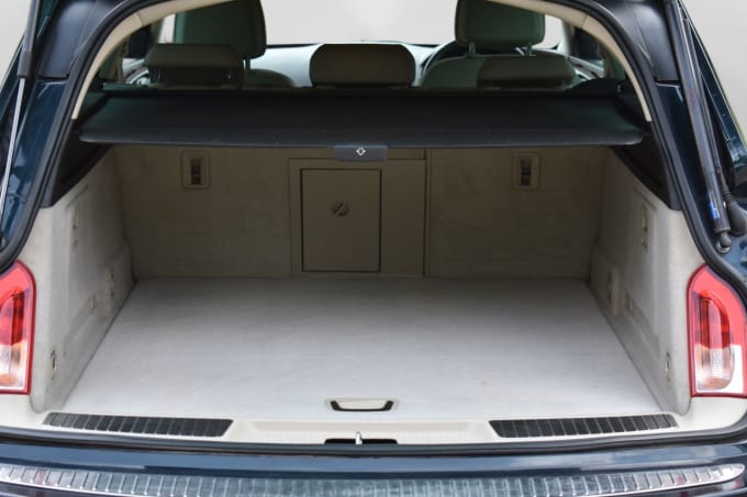 2025 Vauxhall Insignia