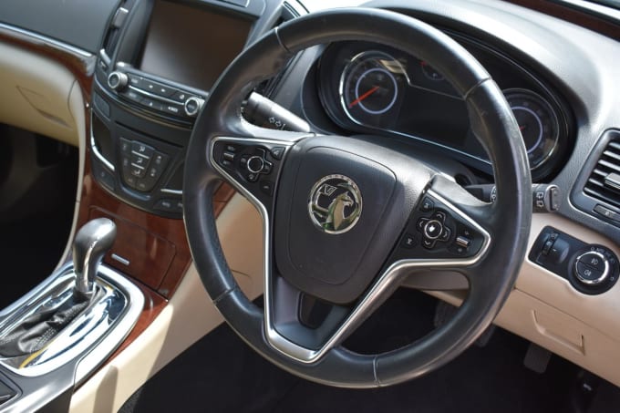 2025 Vauxhall Insignia