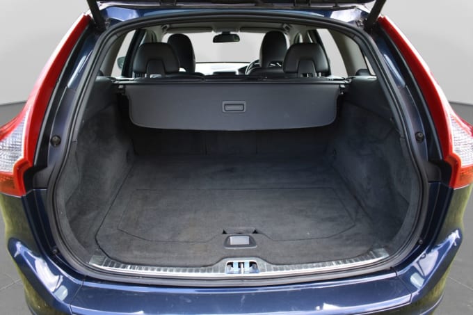 2025 Volvo Xc60