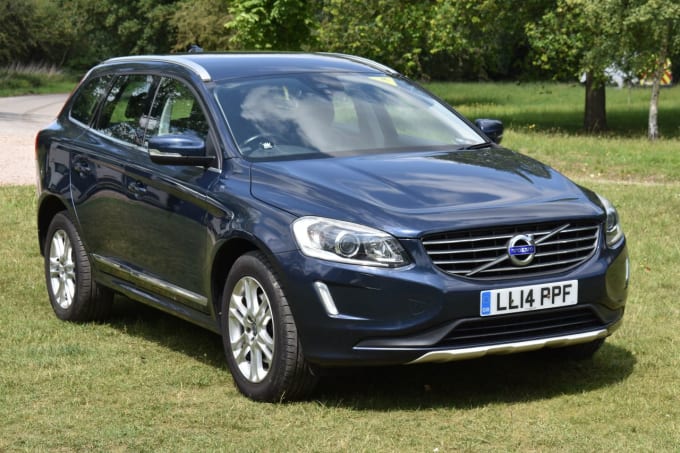 2025 Volvo Xc60