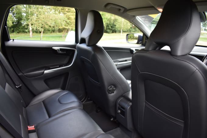 2025 Volvo Xc60