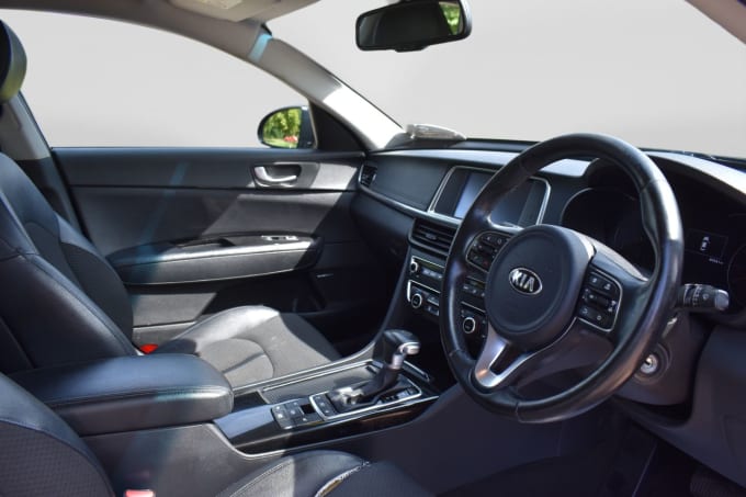 2025 Kia Optima