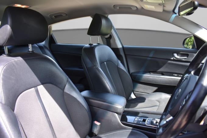 2025 Kia Optima