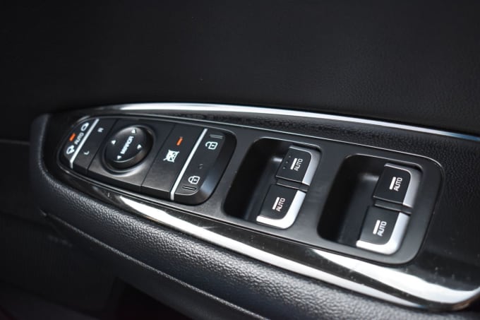 2025 Kia Optima