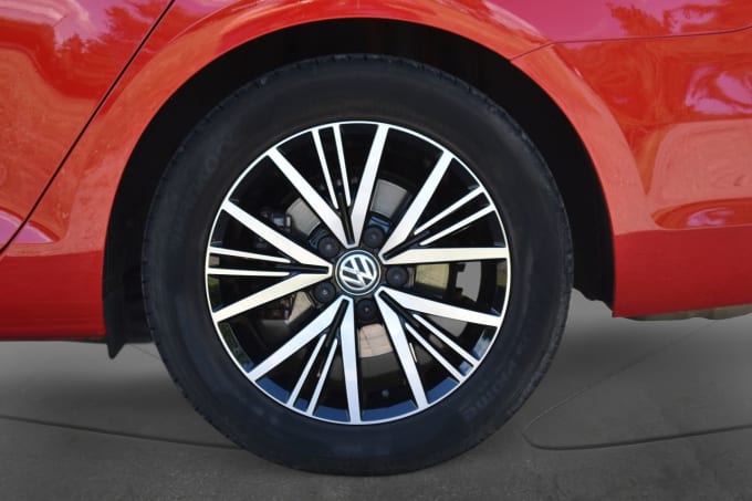2025 Volkswagen Golf