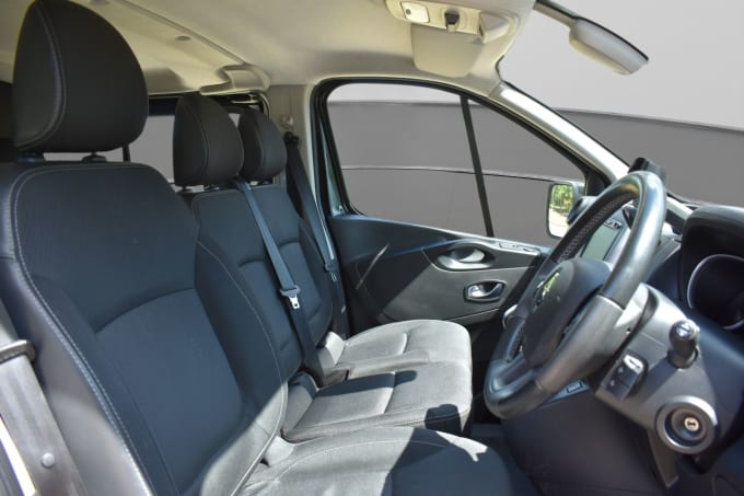 2025 Renault Trafic