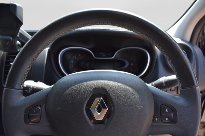 2025 Renault Trafic