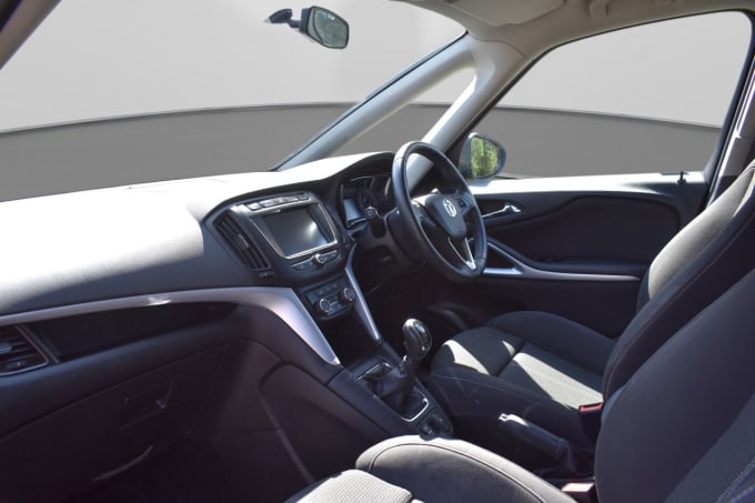 2025 Vauxhall Zafira Tourer