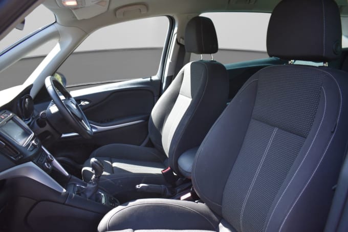 2025 Vauxhall Zafira Tourer