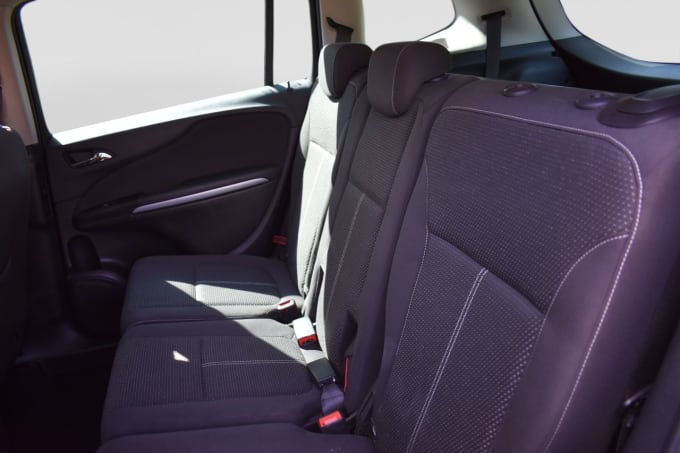 2025 Vauxhall Zafira Tourer