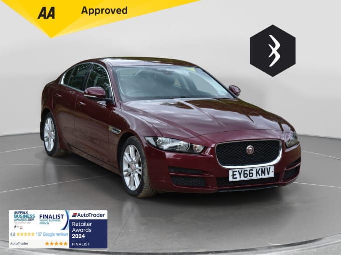 2025 Jaguar Xe