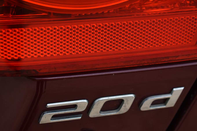 2025 Jaguar Xe