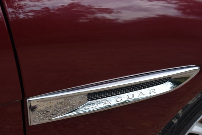 2025 Jaguar Xe