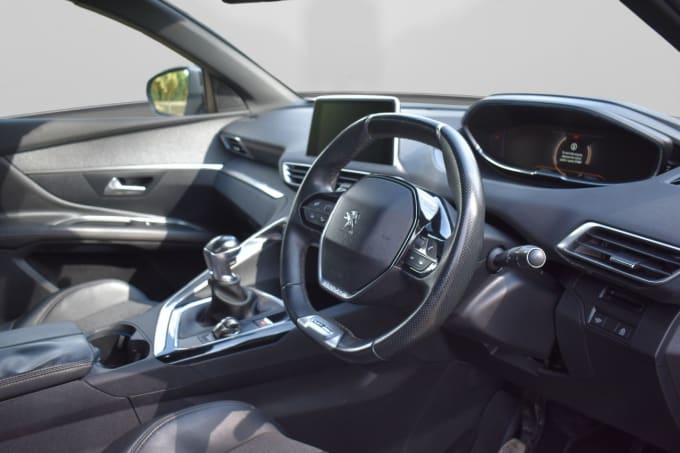 2025 Peugeot 3008