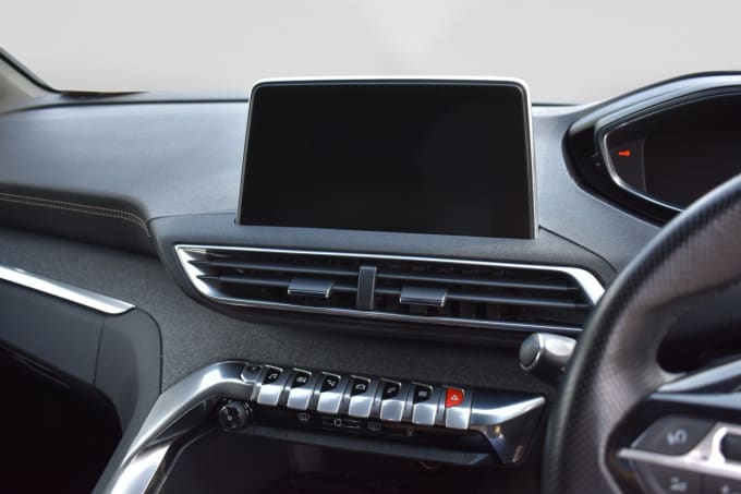 2025 Peugeot 3008