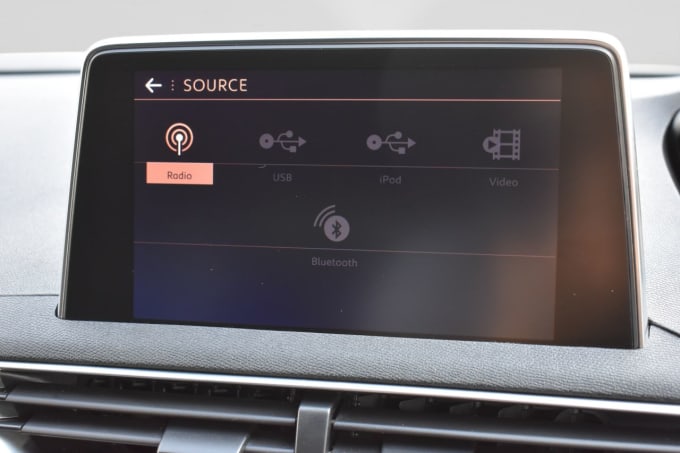 2025 Peugeot 3008