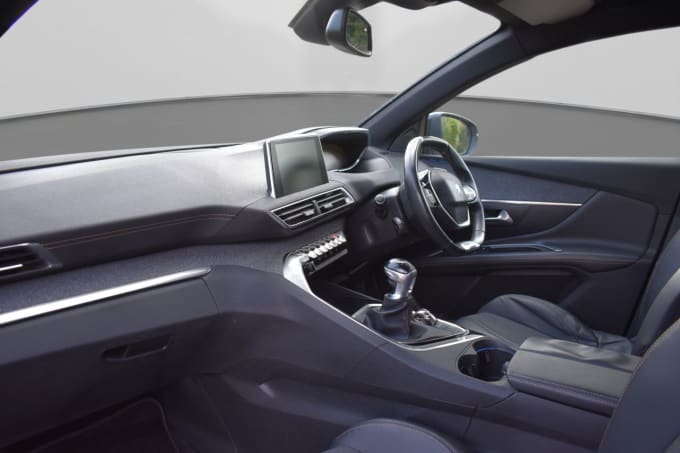 2025 Peugeot 3008