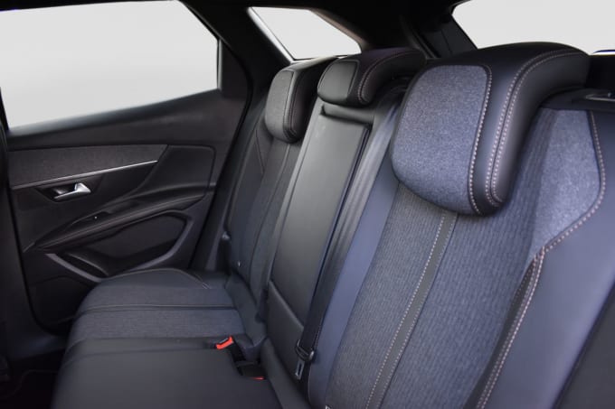 2025 Peugeot 3008