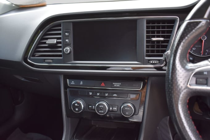 2025 Seat Leon