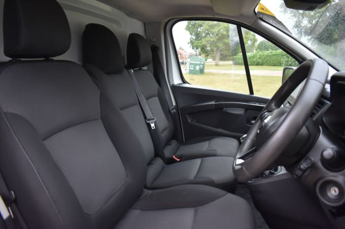 2025 Renault Trafic