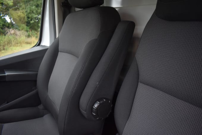 2025 Renault Trafic