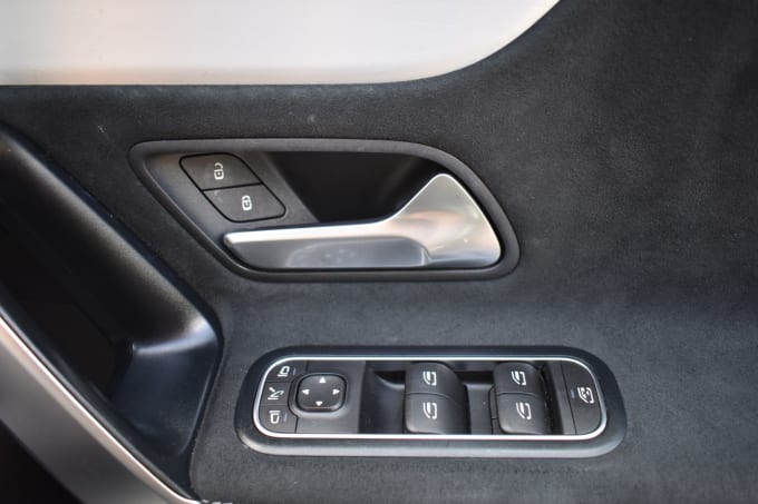 2025 Mercedes-benz A-class