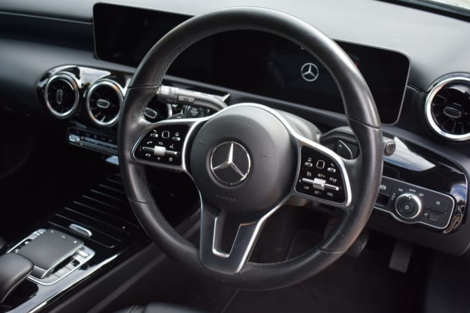 2025 Mercedes-benz A-class