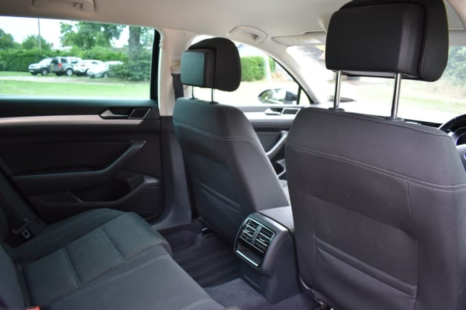 2025 Volkswagen Passat