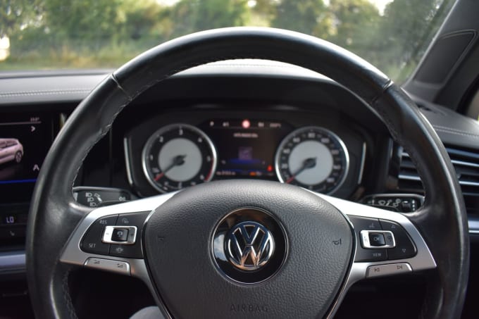 2025 Volkswagen Touareg