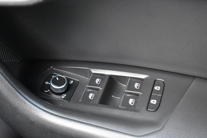 2025 Volkswagen Touareg