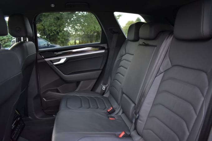 2025 Volkswagen Touareg