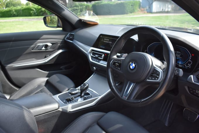 2025 BMW 3 Series