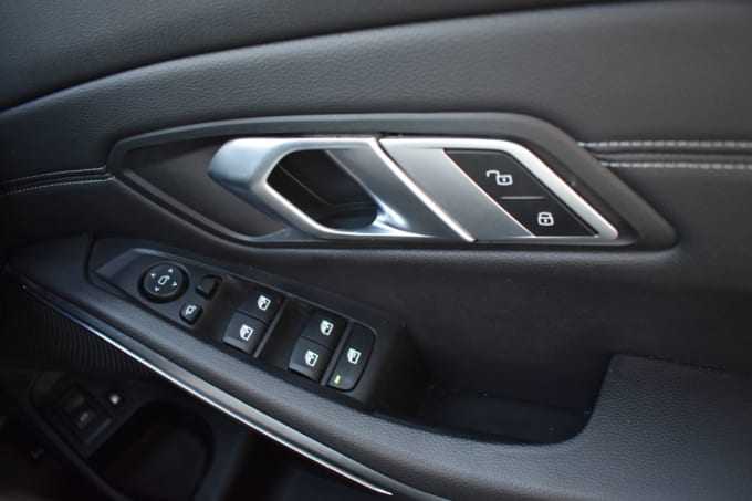 2025 BMW 3 Series