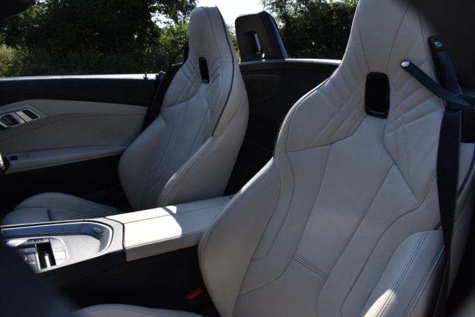 2025 BMW Z4