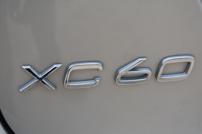 2025 Volvo Xc60
