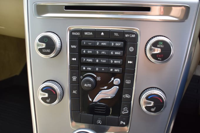 2025 Volvo Xc60