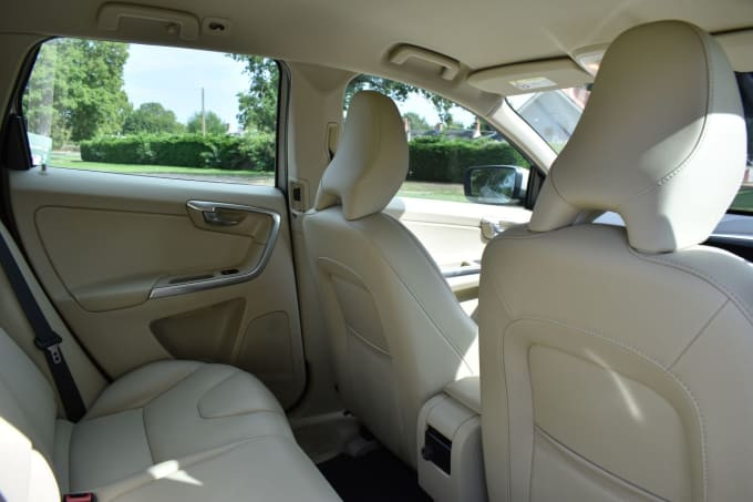 2025 Volvo Xc60