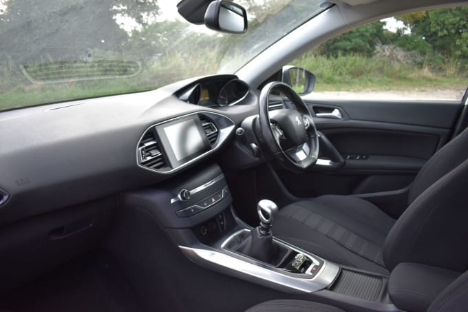 2025 Peugeot 308 Sw
