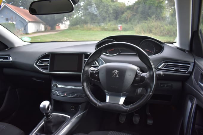 2025 Peugeot 308 Sw