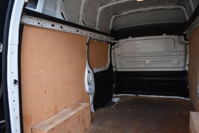 2025 Renault Trafic