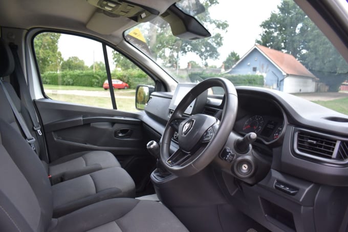2025 Renault Trafic
