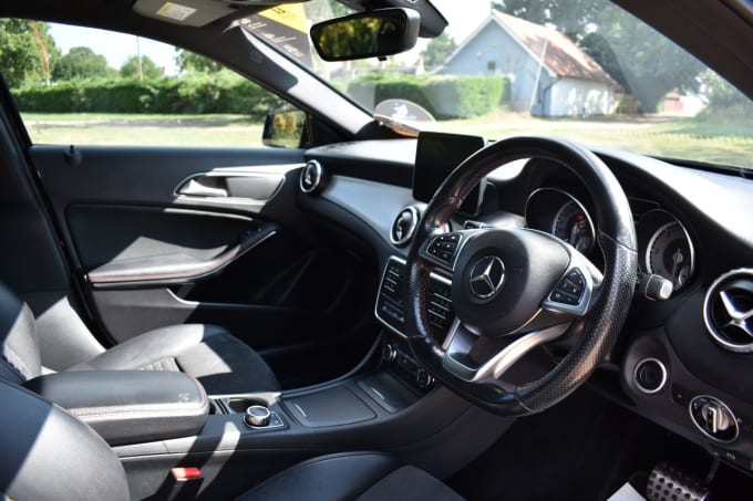 2025 Mercedes-benz Gla
