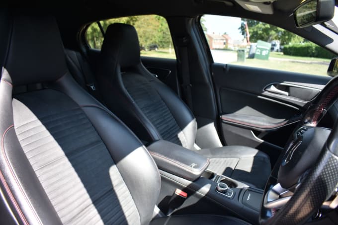2025 Mercedes-benz Gla