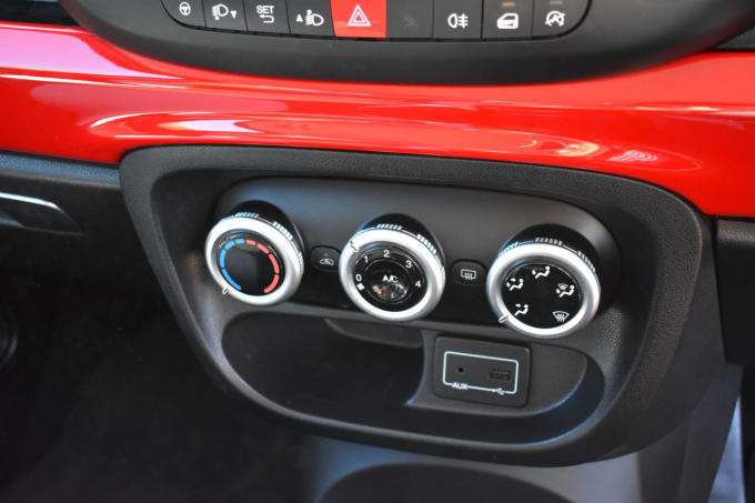 2025 Fiat 500l