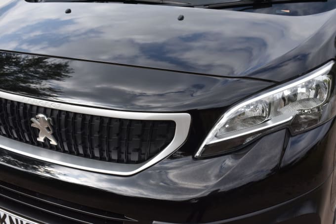 2025 Peugeot Expert