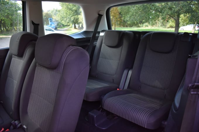 2025 Seat Alhambra